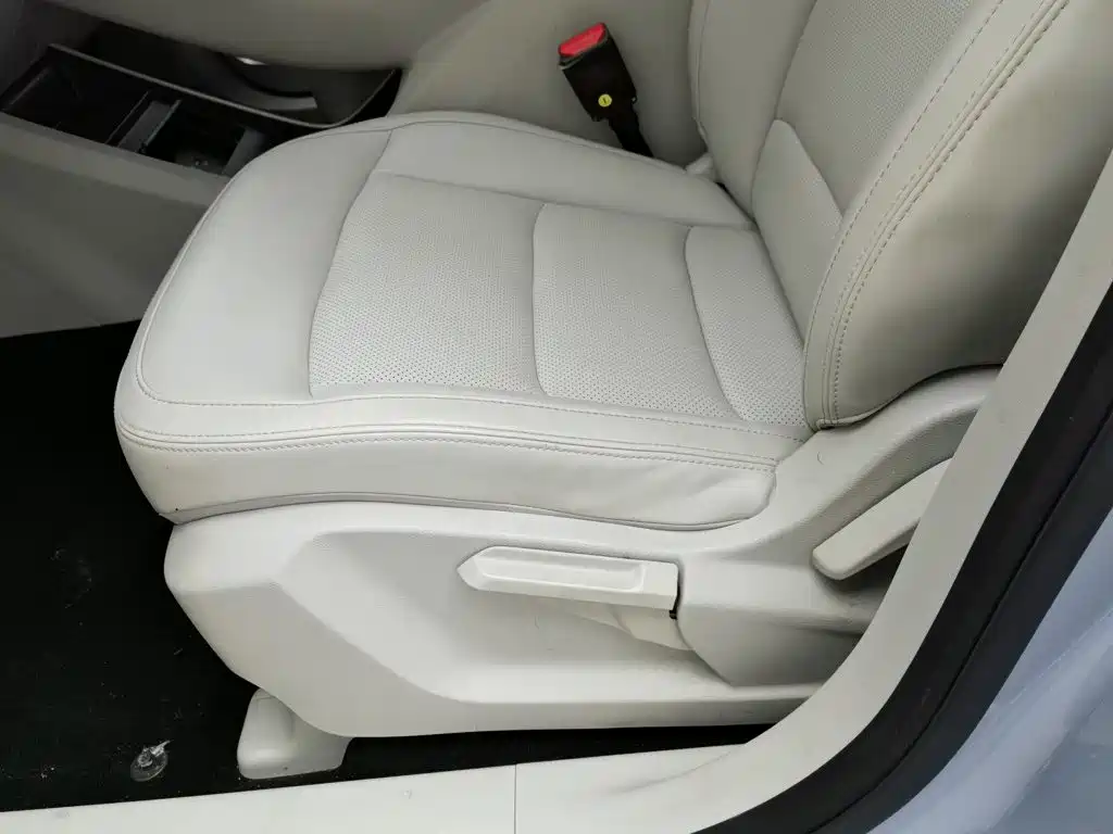 Geely Jia Ji — миниатюра 20