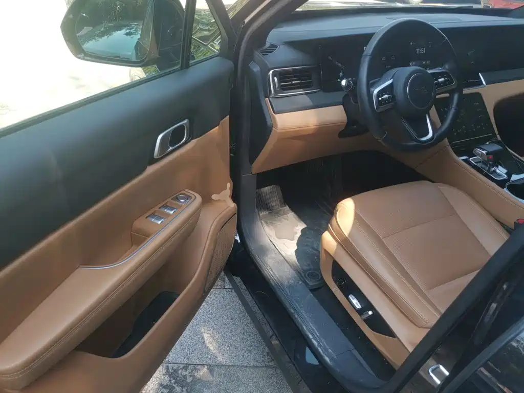Li Auto Li ONE — миниатюра 14