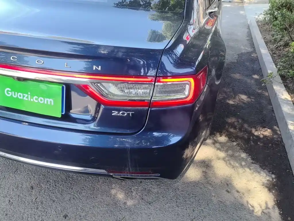 Lincoln Continental — миниатюра 8