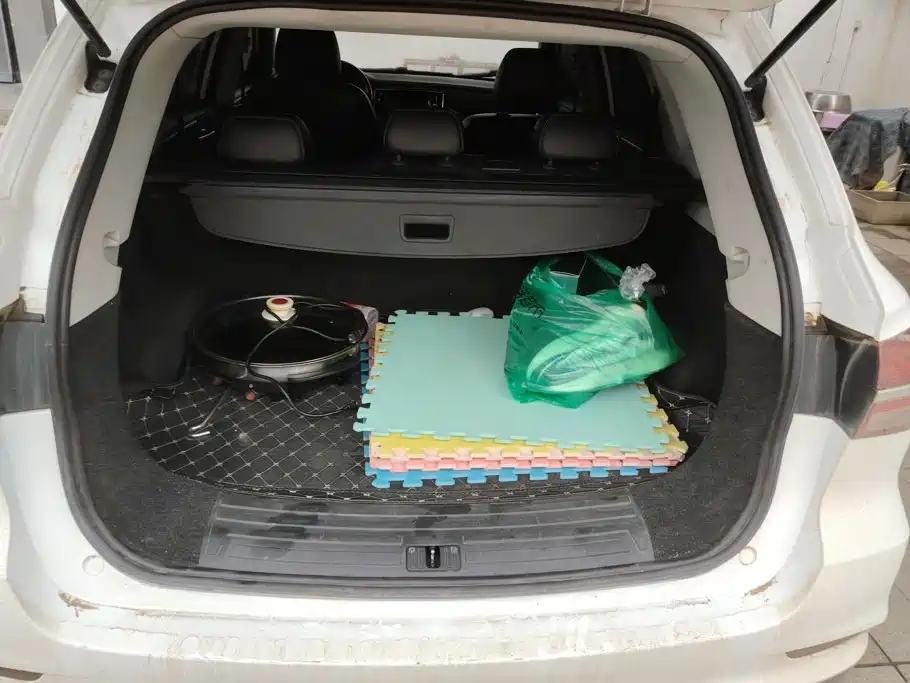 Roewe RX5 — миниатюра 3