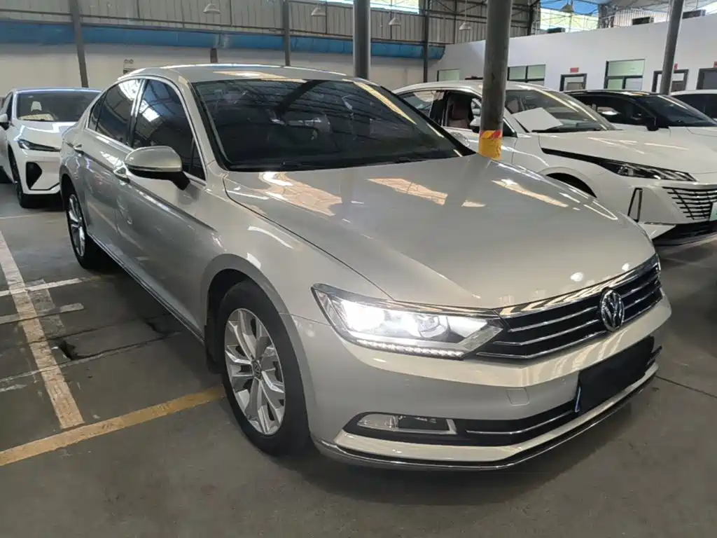 Volkswagen Magotan — миниатюра 4