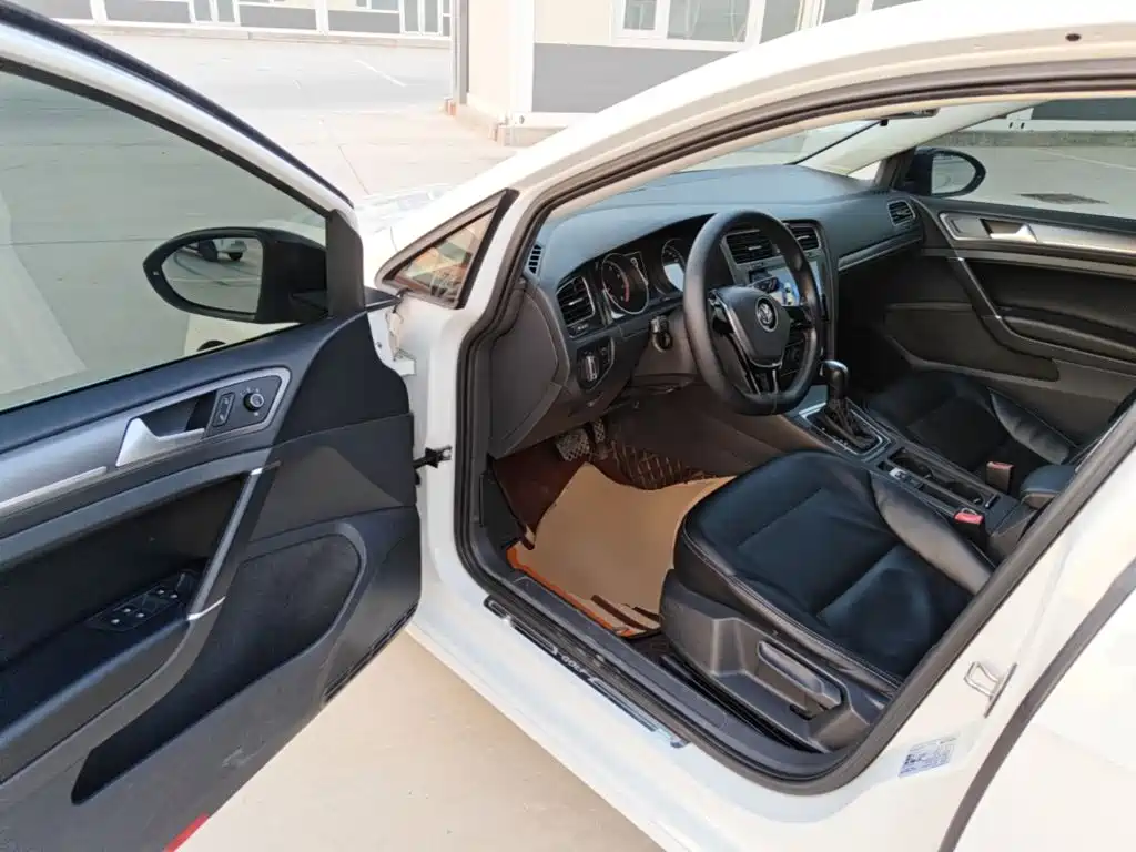 Volkswagen Golf — миниатюра 16