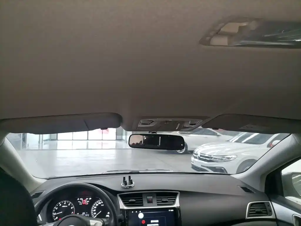Nissan Sylphy — миниатюра 18