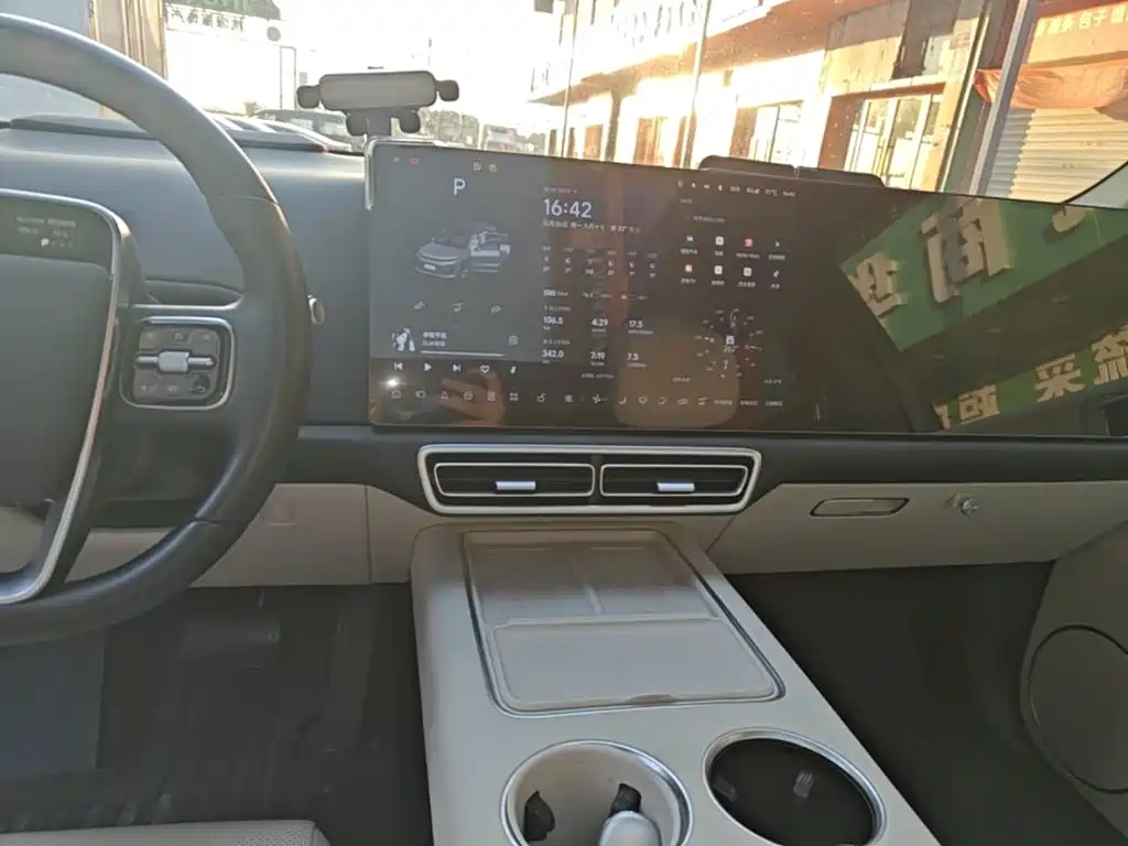 Li Auto Li L6 — миниатюра 13