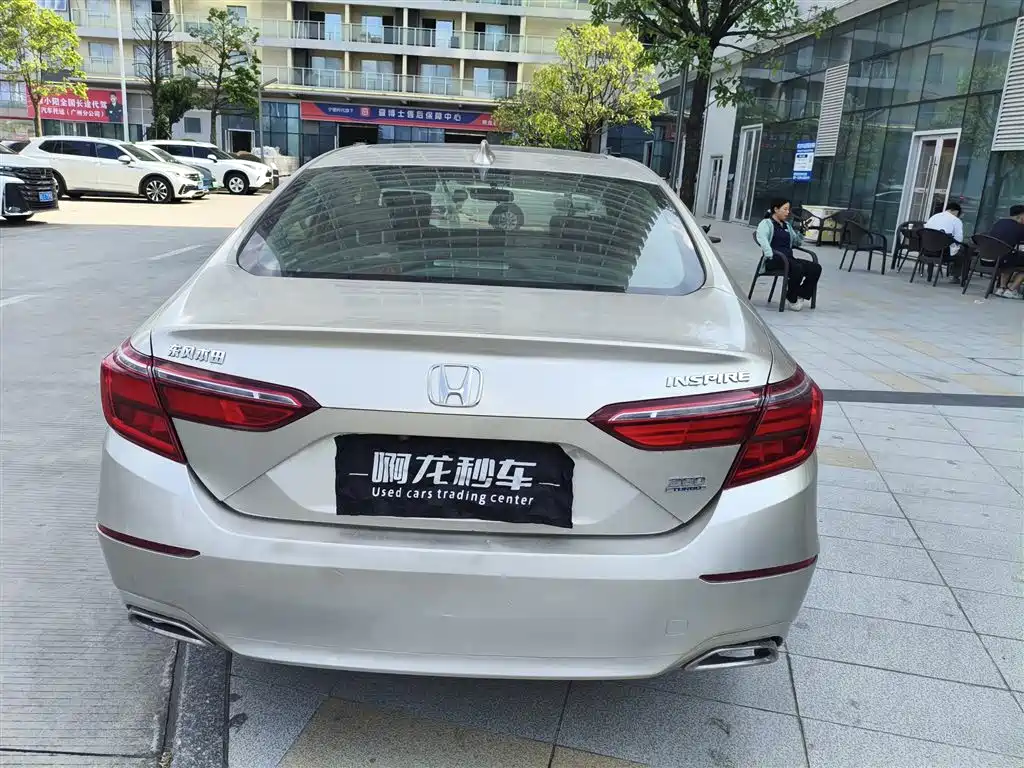 Honda Inspire — миниатюра 8