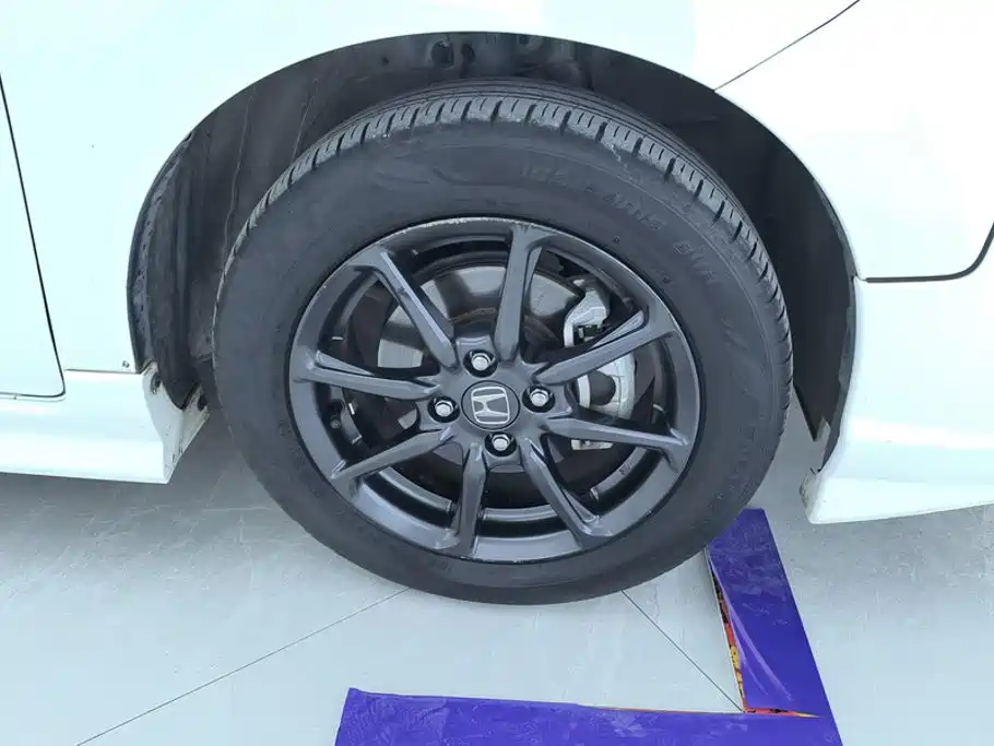 Honda Fit — миниатюра 6