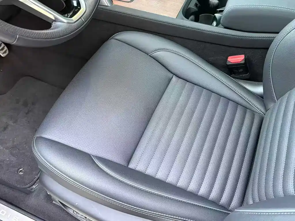 Land Rover Discovery Sport — миниатюра 5