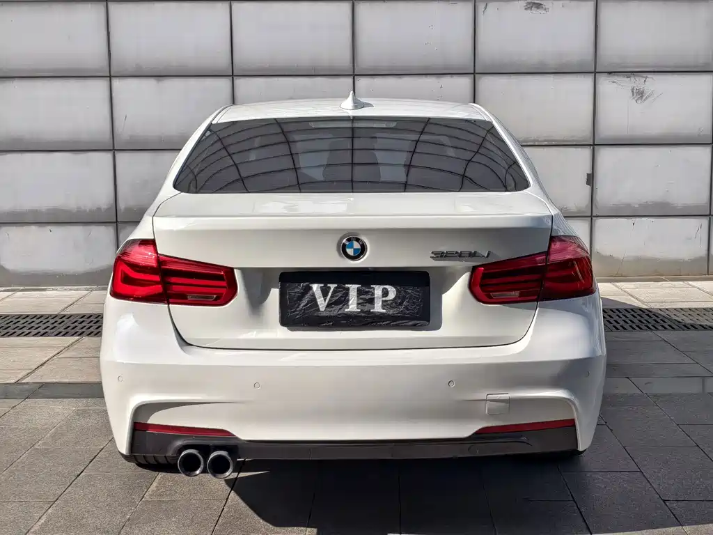 BMW 3 Series — миниатюра 13