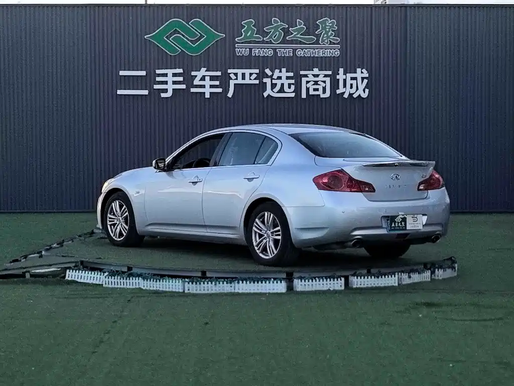 Infiniti G — миниатюра 18