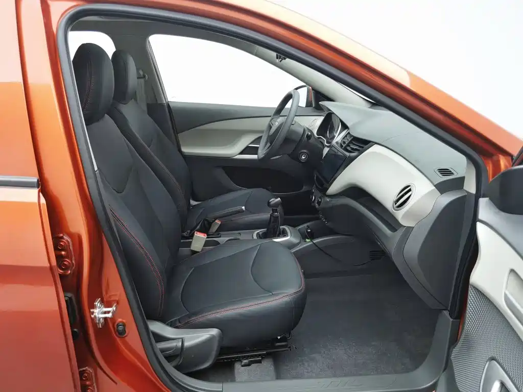 Chevrolet Sail — миниатюра 23