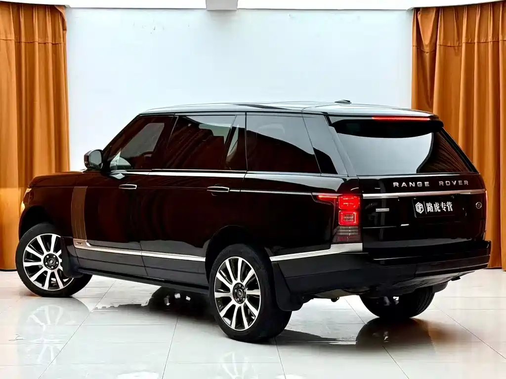 Land Rover Range Rover — миниатюра 6