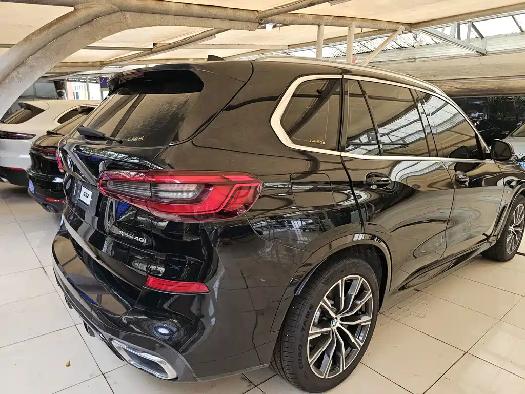 BMW X5 (Import) — миниатюра 10