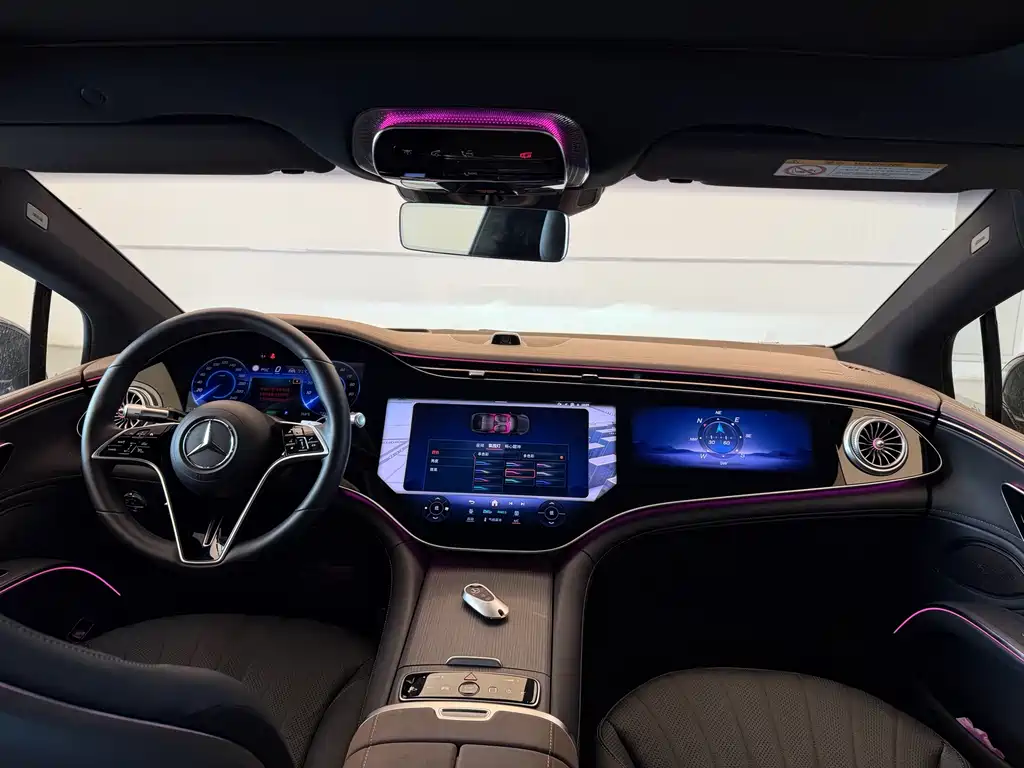 Mercedes-Benz EQS — миниатюра 20