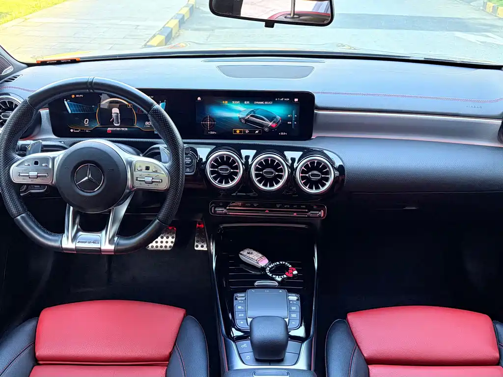 Mercedes-Benz A-Class AMG — миниатюра 9
