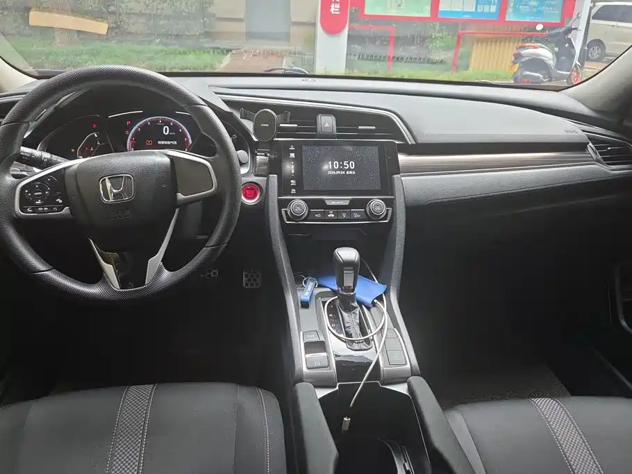 Honda Civic — миниатюра 11