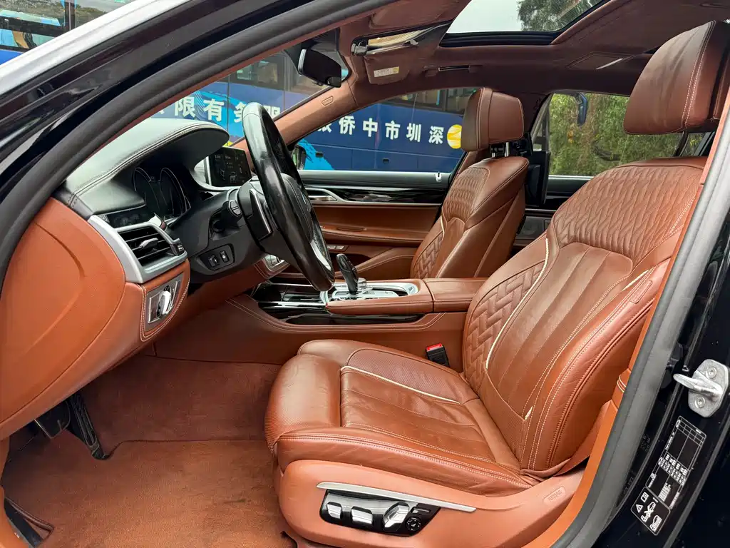 BMW 7 Series 7 2018 740Li xDrive Premium M Sport