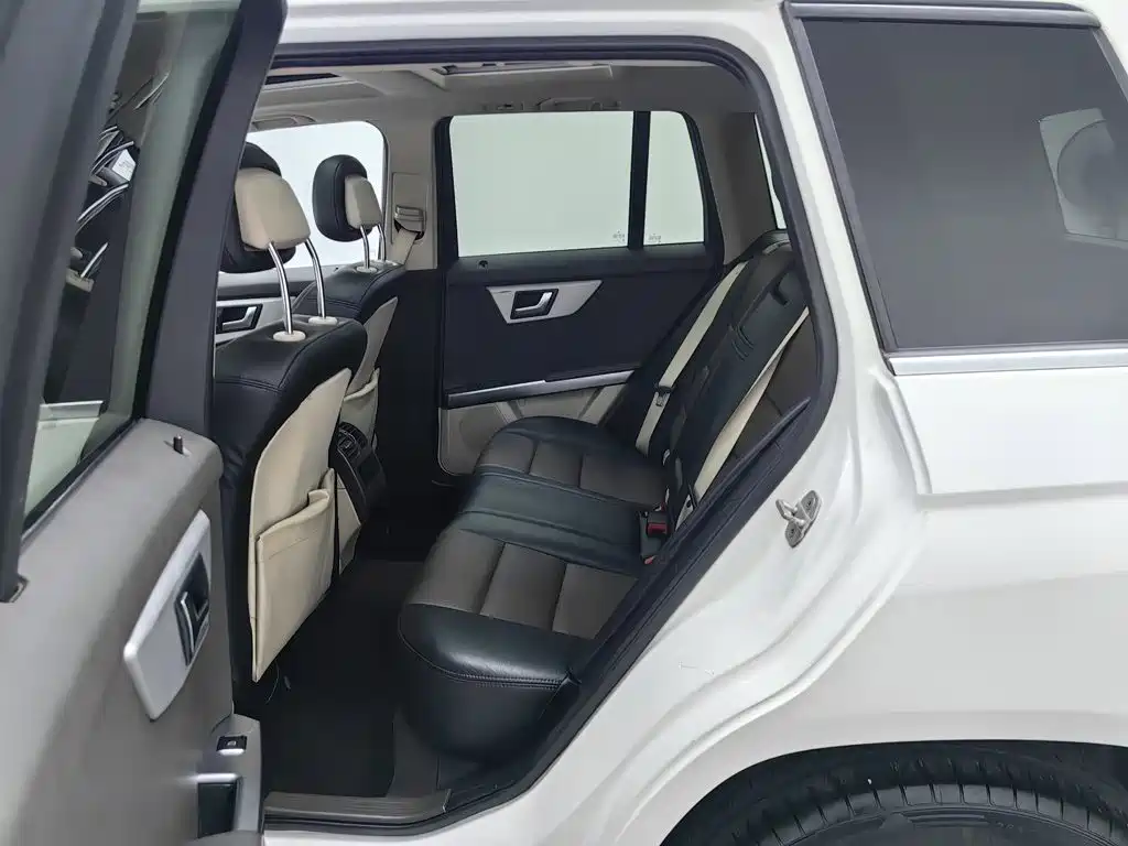 Mercedes-Benz GLK-Class — миниатюра 15