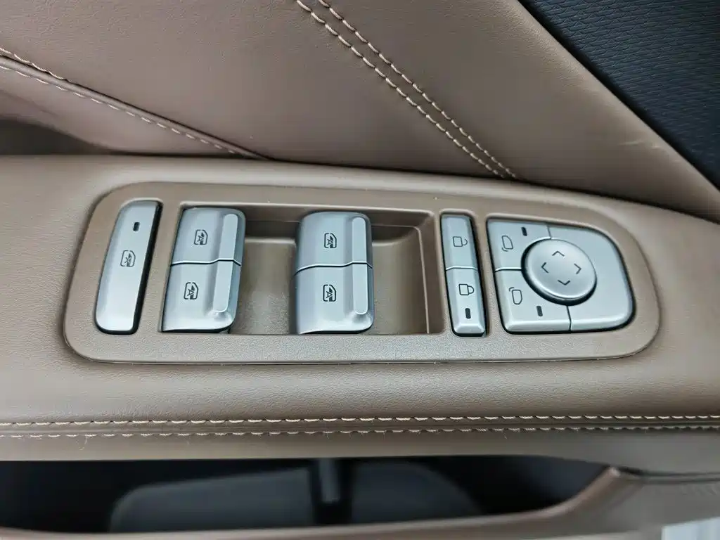 Wuling 星光730 — миниатюра 9