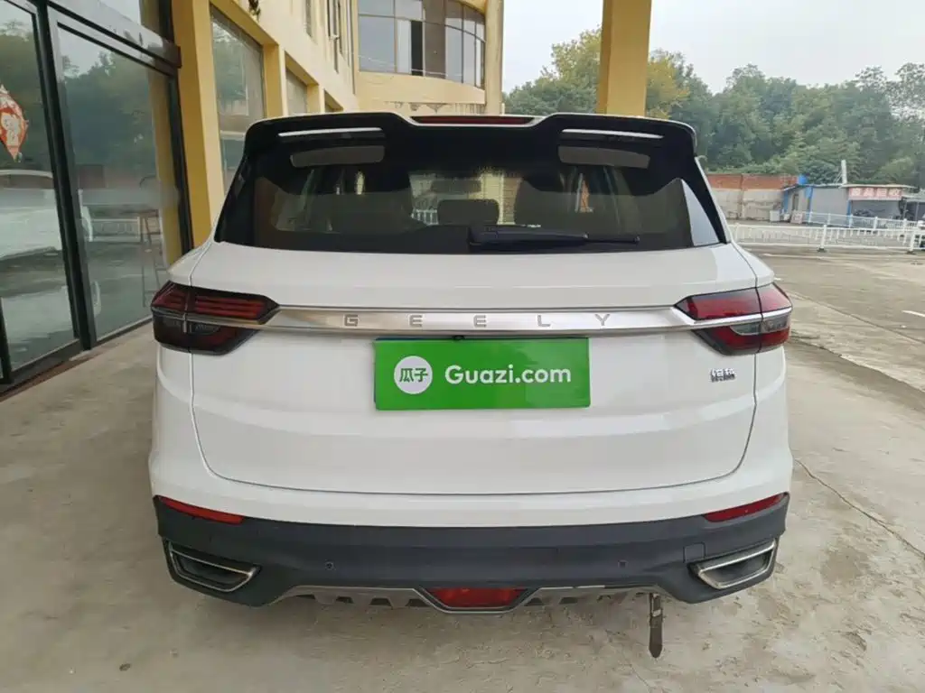 Geely Binyue — миниатюра 6