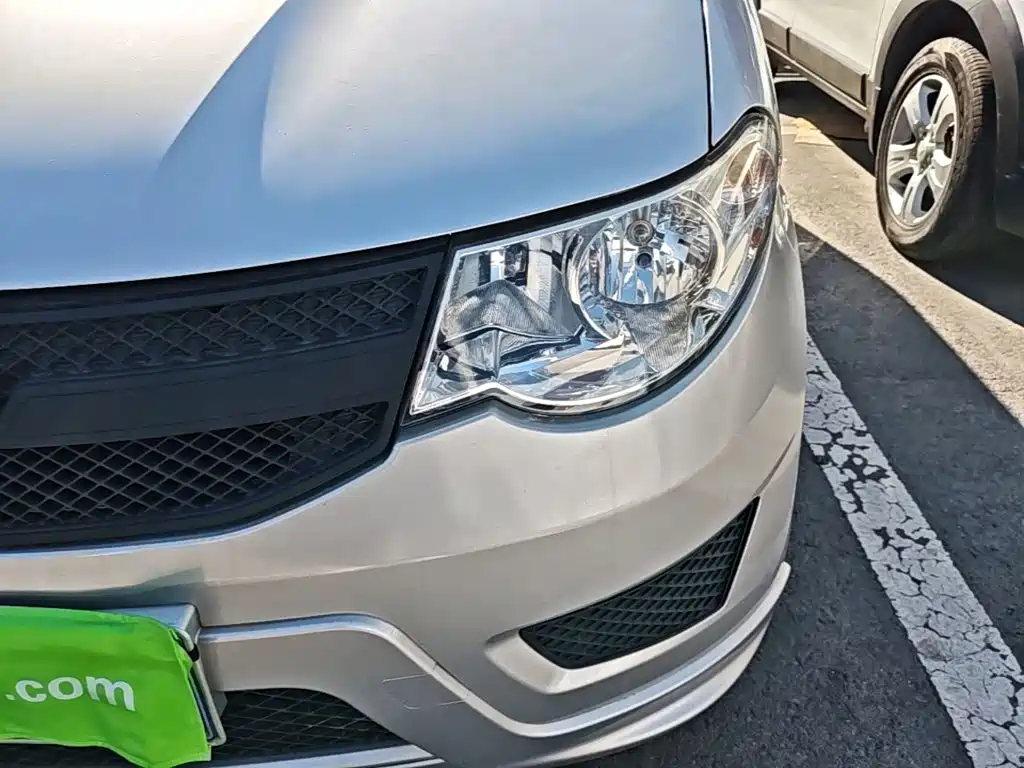 Wuling Hongguang — миниатюра 24