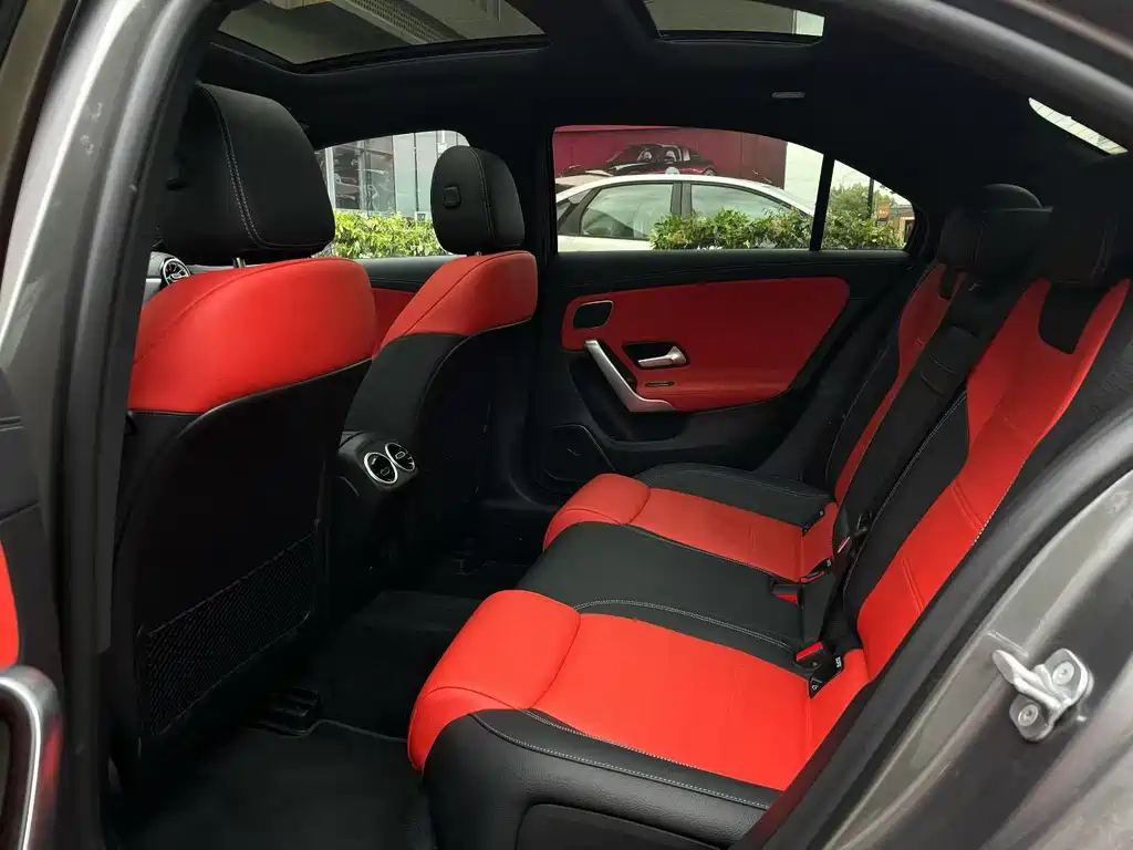 Mercedes-Benz A-Class AMG — миниатюра 5