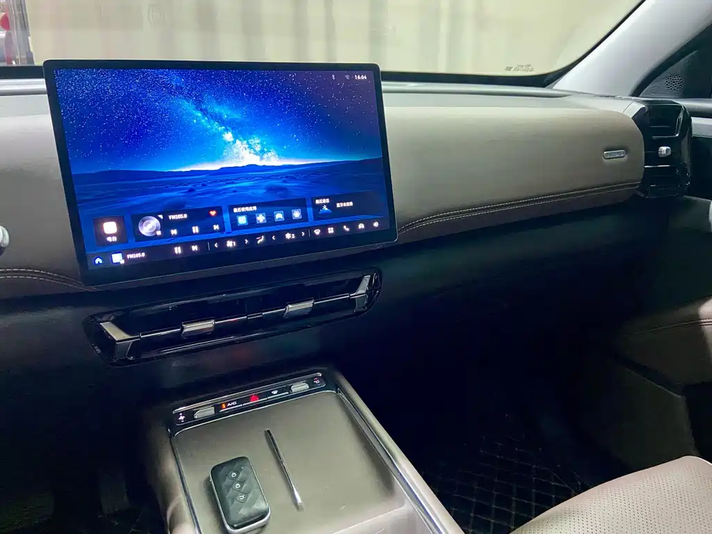 Wuling Xingguang 560 New Energy — миниатюра 11
