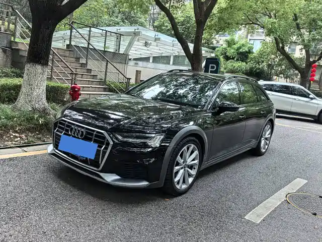 AUDI  A6 2020