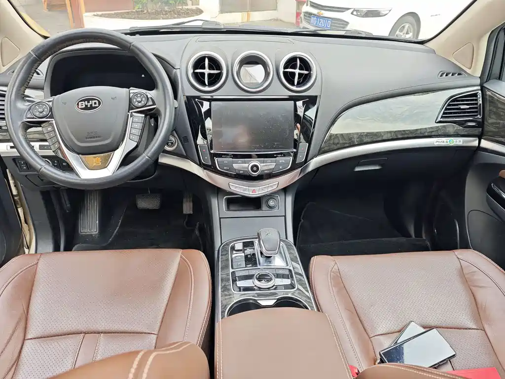 BYD Tang 2015 2.0T Flagship