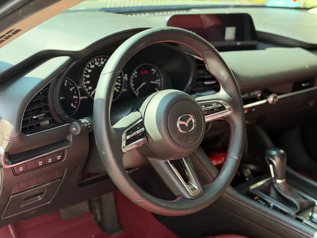 Mazda 3 Axela — миниатюра 4
