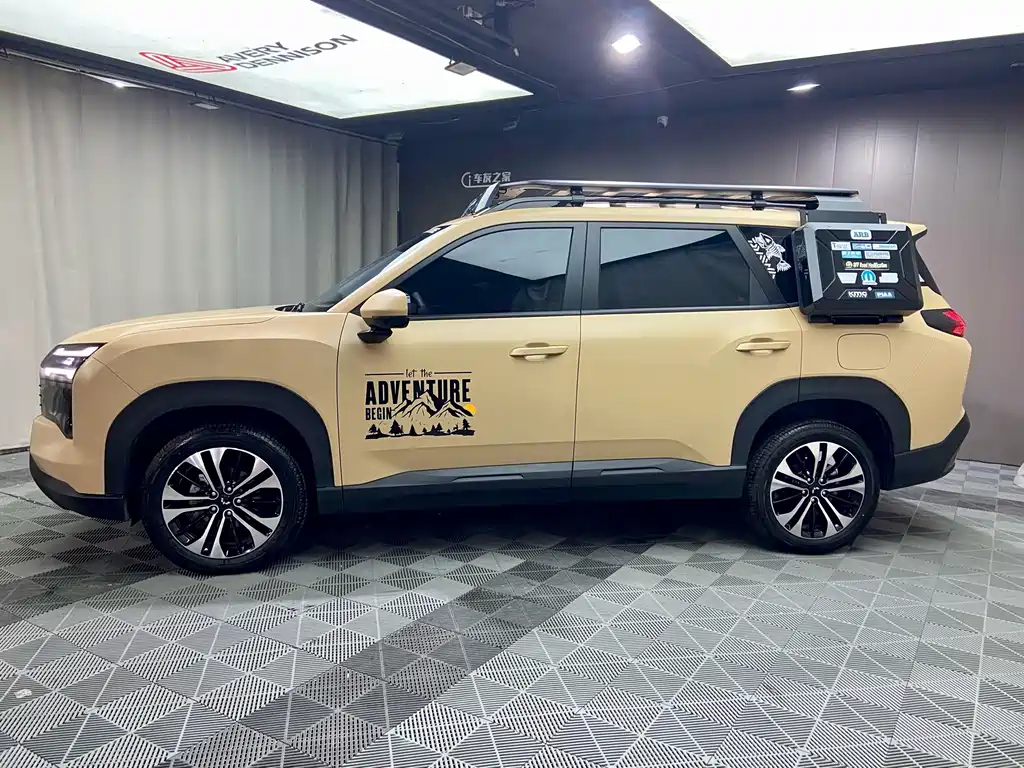 Wuling Xingguang 560 New Energy — миниатюра 4