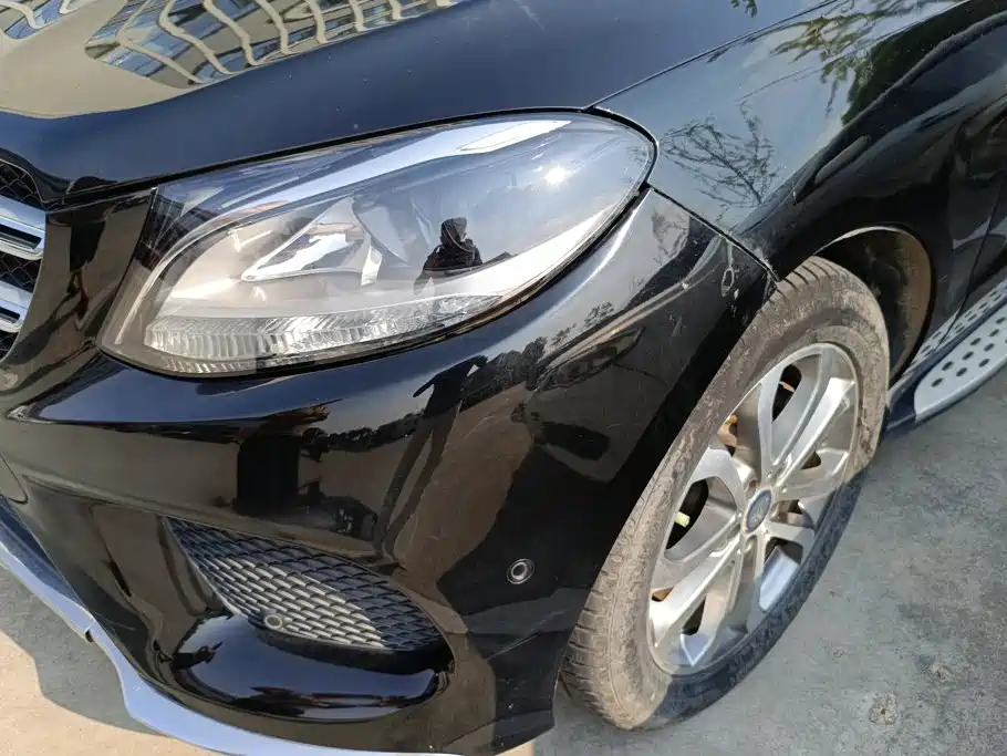 Mercedes-Benz GLE (Import) — миниатюра 5