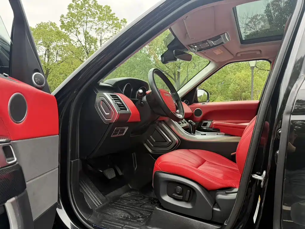 Land Rover Sport — миниатюра 6