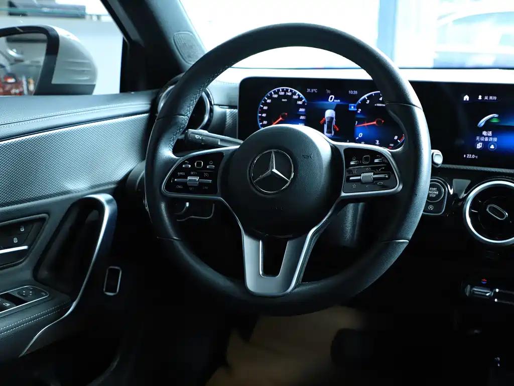 Mercedes-Benz A-Class — миниатюра 15