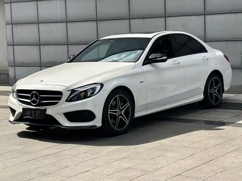 Mercedes-Benz C-Class — миниатюра 3