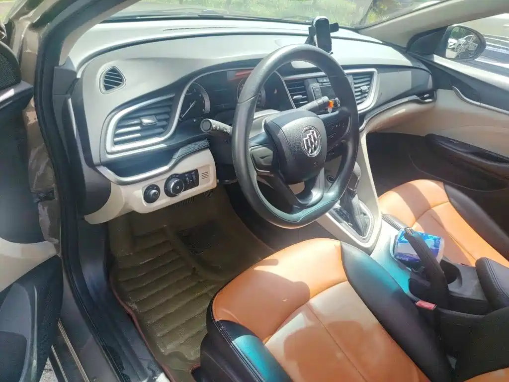Buick Excelle — миниатюра 3