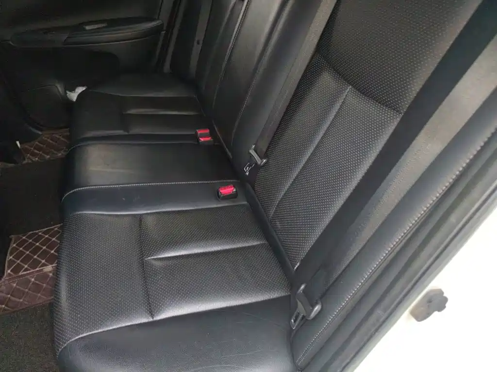 Nissan Sylphy — миниатюра 15
