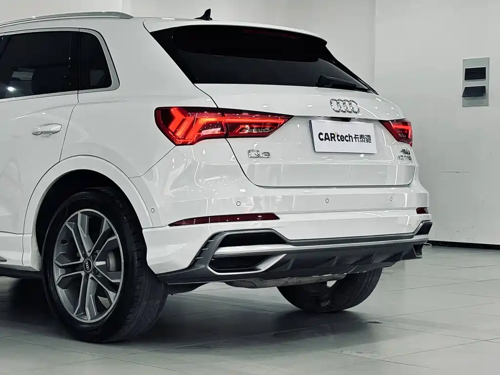 Audi Q3 2021 40 TFSI Fashion
