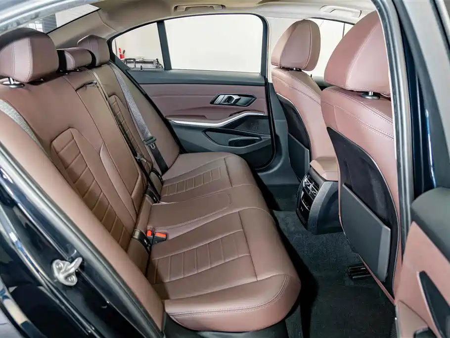 BMW 3 Series — миниатюра 20