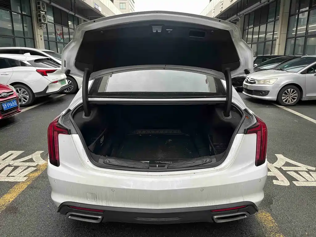 Cadillac CT5 — миниатюра 18