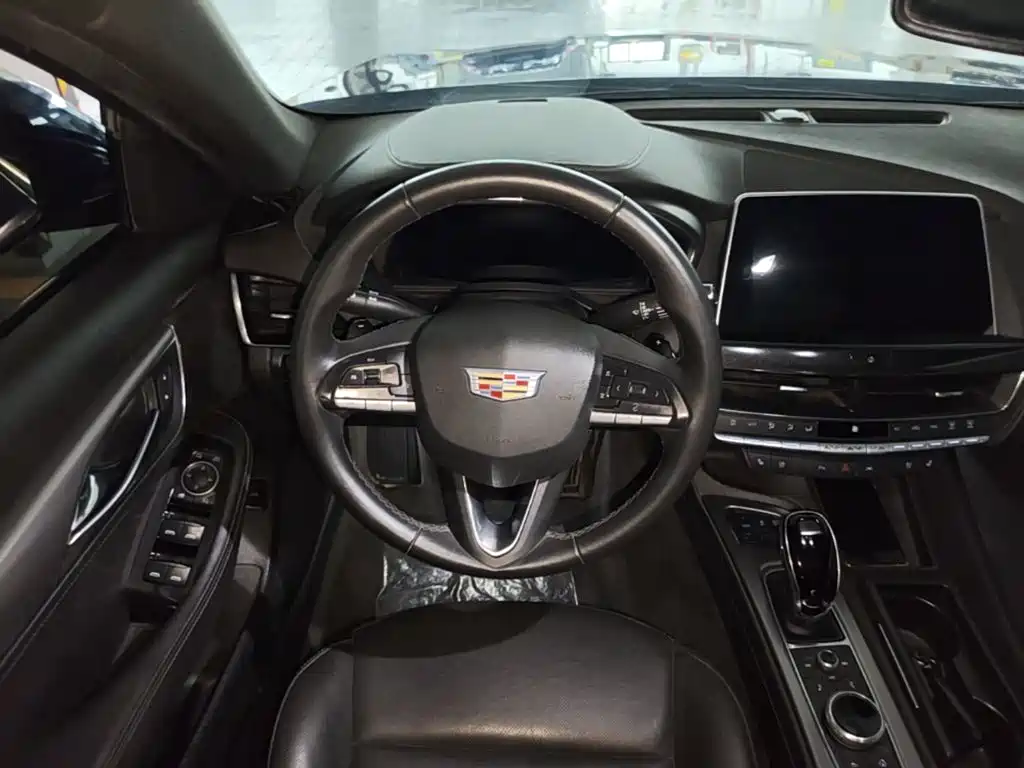 Cadillac CT5 — миниатюра 15