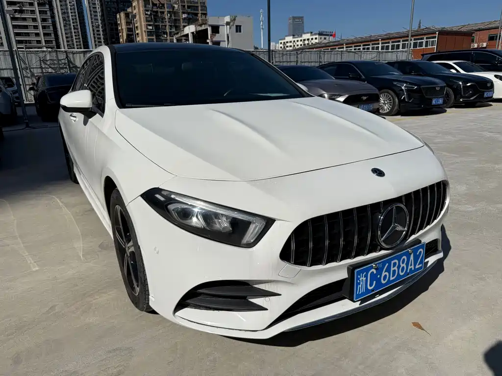 Mercedes-Benz A-Class 2022 — фото 3