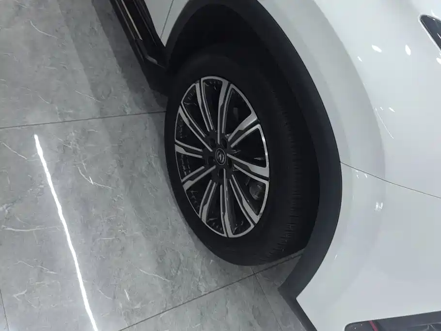 Changan Changan CS75PLUS — миниатюра 6