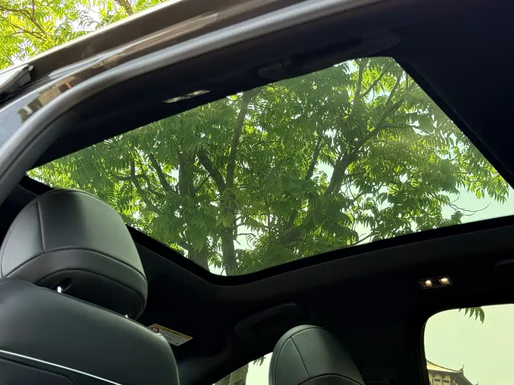 Lincoln Z — миниатюра 27