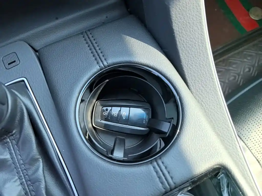 Toyota Avalon — миниатюра 9