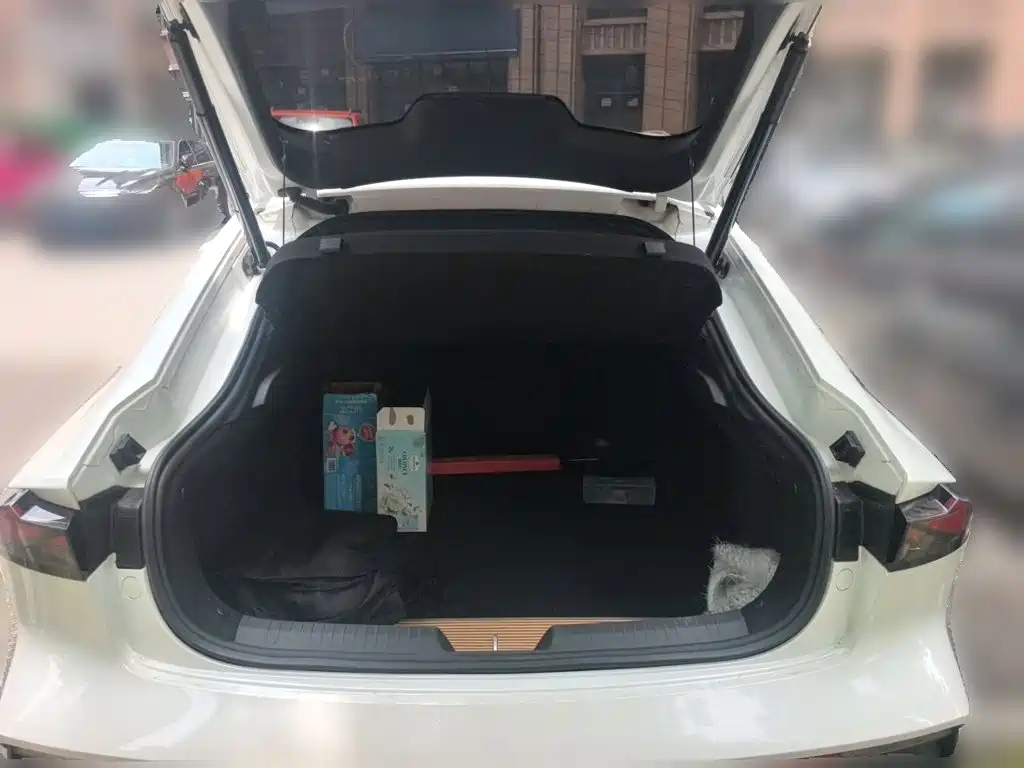 Changan UNI-V — миниатюра 10