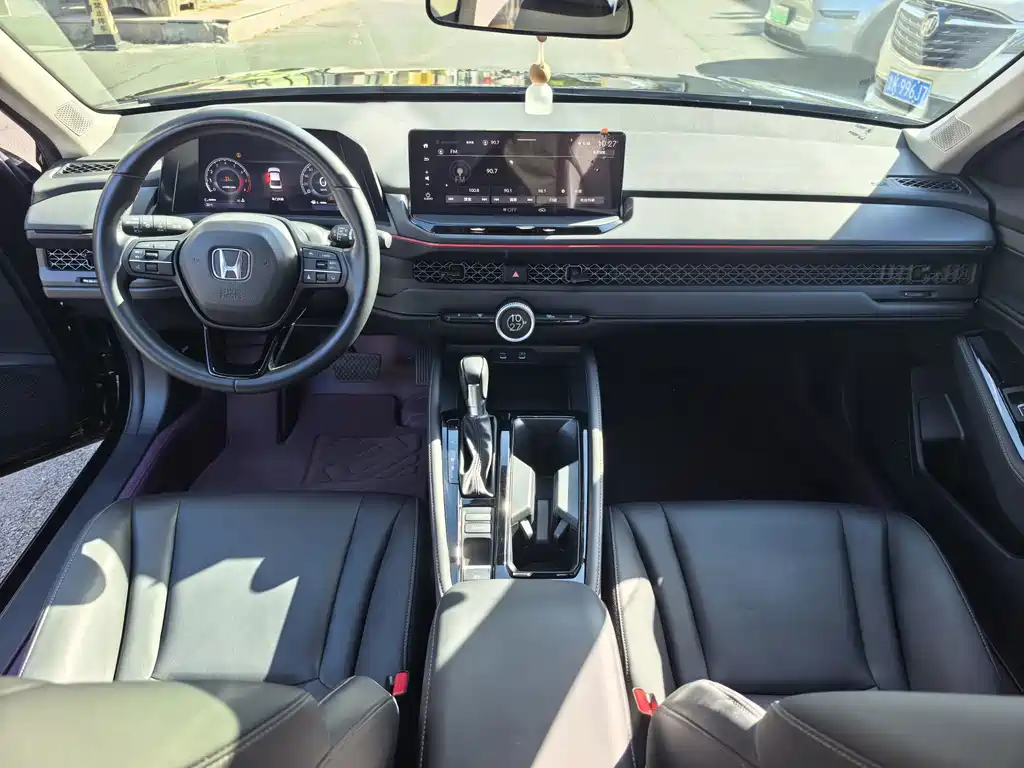 Honda Accord — миниатюра 4