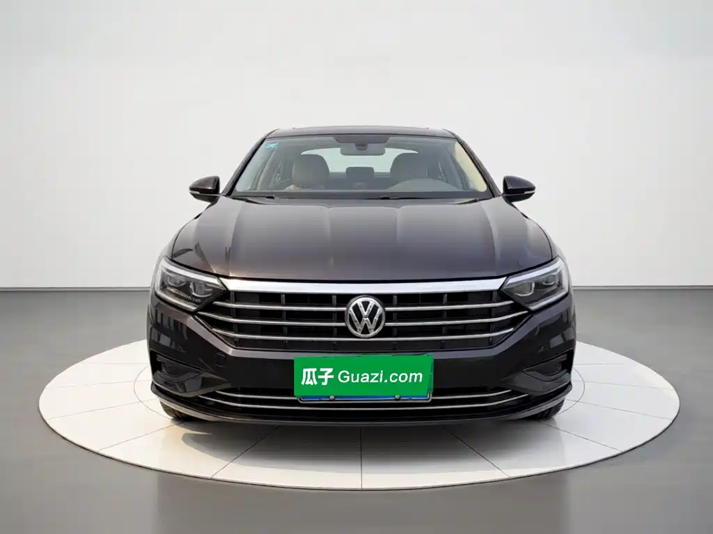 Volkswagen Sagitar — миниатюра 24