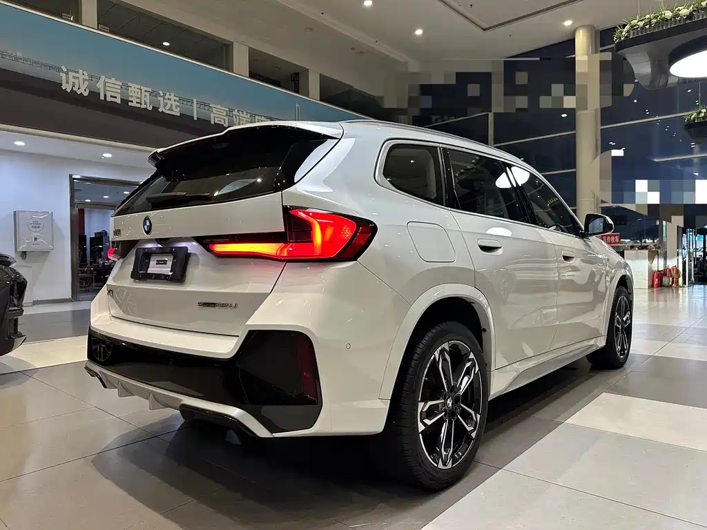 BMW X1 — миниатюра 7