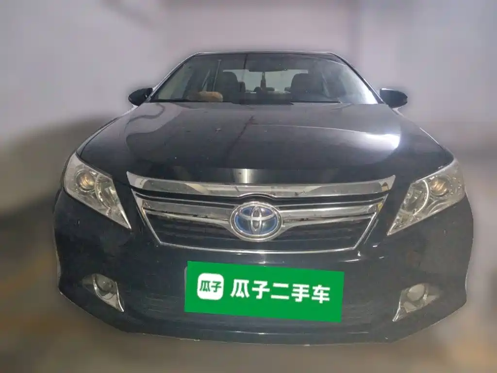 Toyota Camry — миниатюра 2