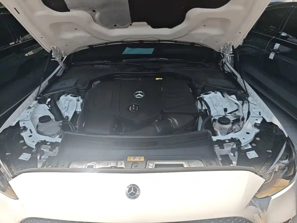 Mercedes-Benz C-Class — миниатюра 20